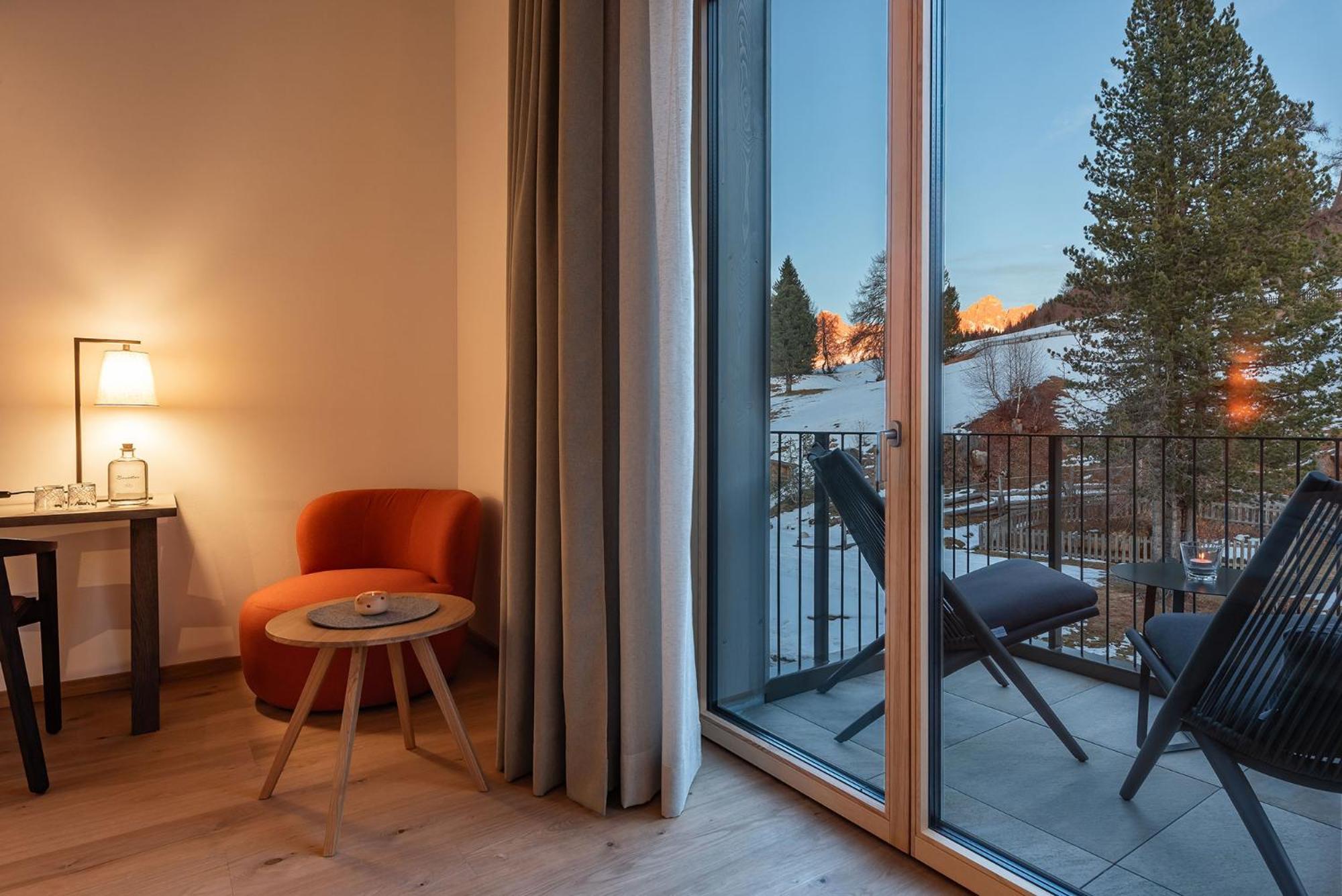 Hotel Bewaller Оберегген Экстерьер фото